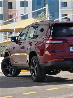 جیپ L گراند شیرۆکی